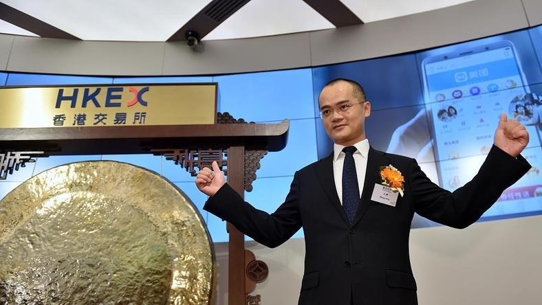 【虎嗅晚报】美团发布七条反腐败宣言;便利蜂“考数学”裁员?回应:体面的生活要靠奋斗